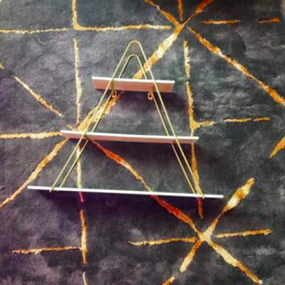 Shelf
